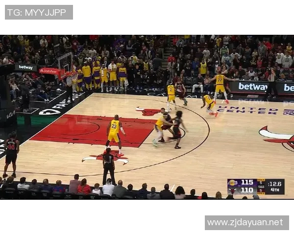 吉迪绝杀三分球助公牛逆转湖人主场球迷狂欢庆祝胜利