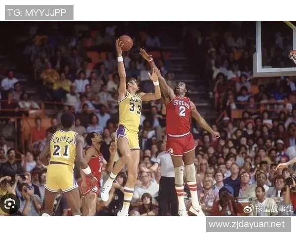 麦凯恩正负值+29领跑全场,助76人击败独行侠 麦凯恩正负值+29领跑全场,助76人击败独行侠