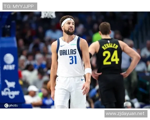 集体发威!独行侠11人出战全员得分,克莱等3将贡献20+ 集体发威!独行侠11人出战全员得分,克莱等3将贡献20+